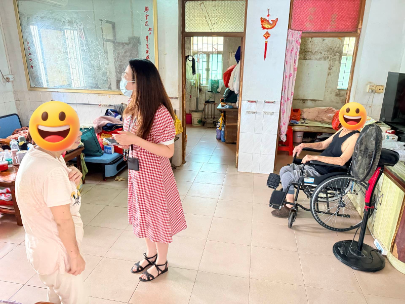 党员干部走访特殊困难老年人